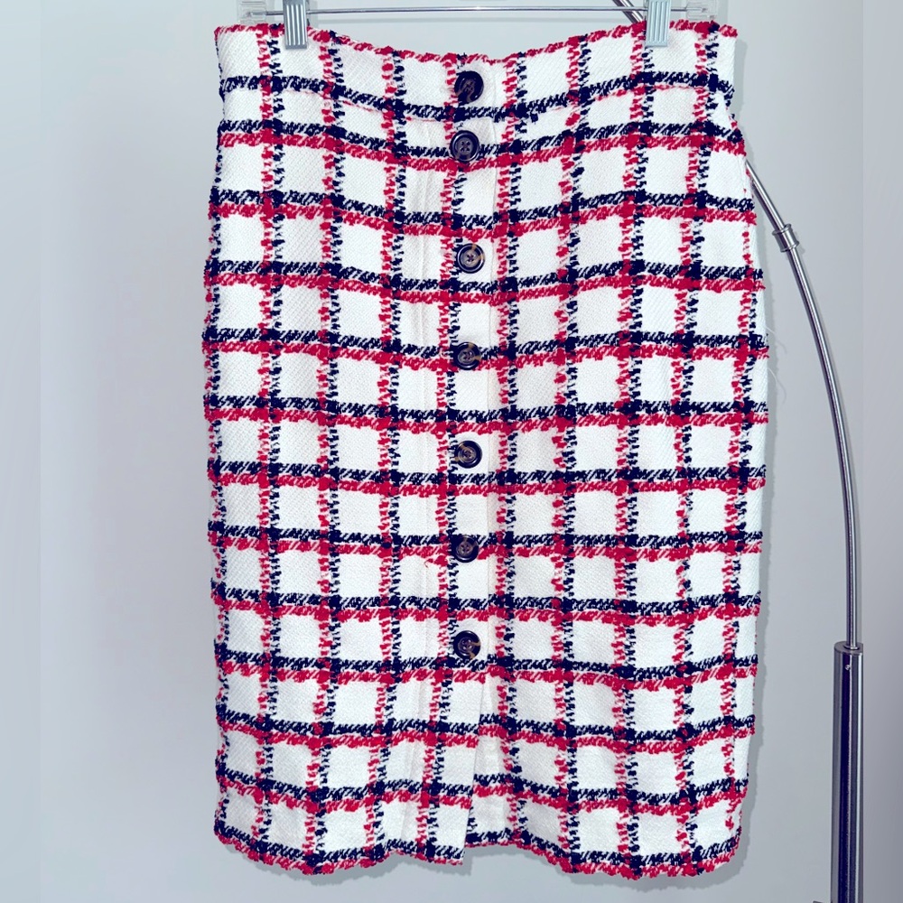 Ann Taylor Petite Size 10P Tweed Plaid Skirt | Button Front | Red Black White